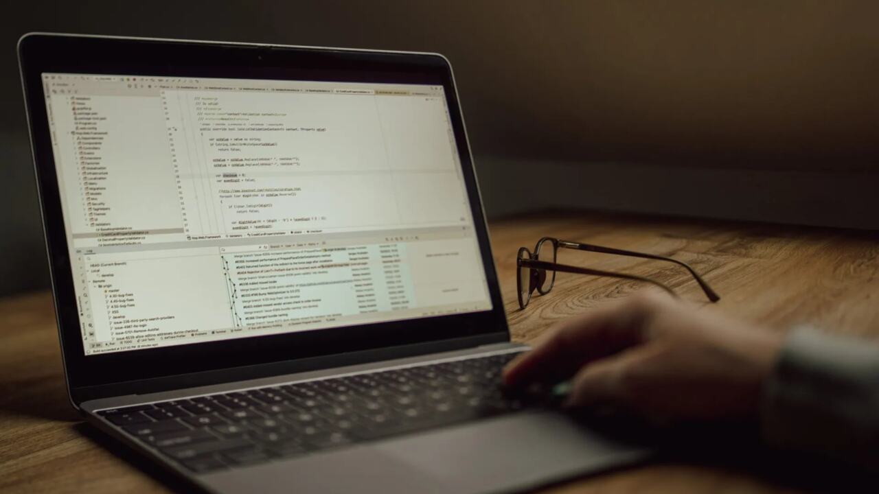 riproar tech news